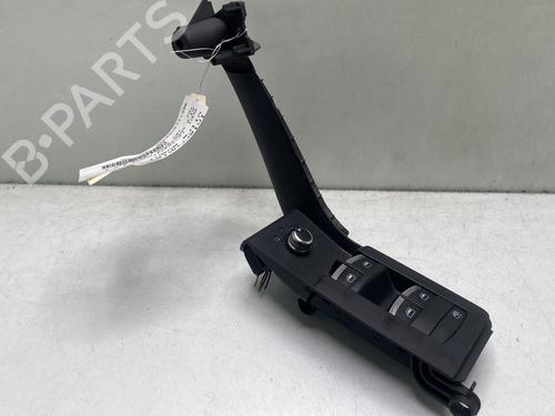 Fensterheberschalter links vorne für AUDI A3 Sportback (8PA) 2.0 TDI 16V (140 hp) 29940080