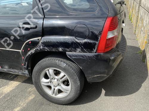 Right front window switch KIA SPORTAGE II (JE_, KM_) 2.0 CRDi | BP19953566I26 