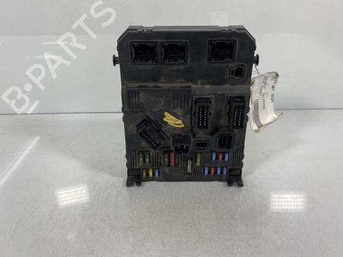 Used Fuse box PEUGEOT 206 Hatchback (2A/C) [1998-2012]  19983469