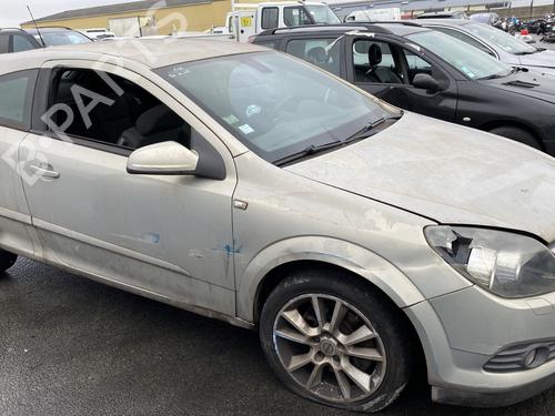 Right taillight OPEL ASTRA H GTC (A04) 1.9 CDTi 16V (L08) | BP25758819C35 - Image 10