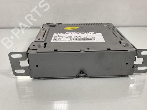 Used Radio Radio RENAULT CLIO IV (BH_) 1.5 dCi 110 (110 hp) 20023371 20023371