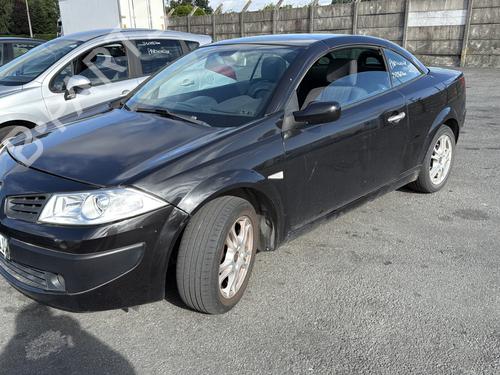 Brugte RENAULT MEGANE II Coupé-Cabriolet (EM0/1_) 1.5 dCi (EM1E) (106 hp) 3584350