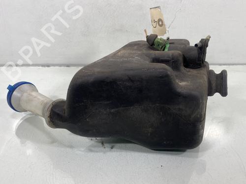 Used Windscreen washer tank PEUGEOT 106 II (1A_, 1C_) 1.1 i (60 hp) 29507682