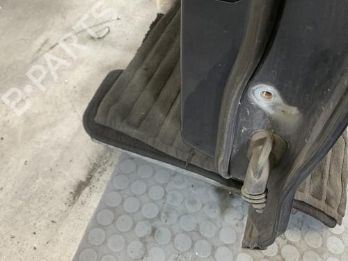 Used Left rear door Left rear door 36018731 36018731