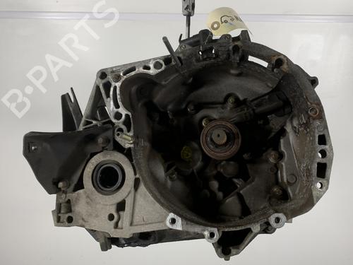 Used Gearbox NISSAN MICRA III (K12) 1.5 dCi (65 hp) 21572153