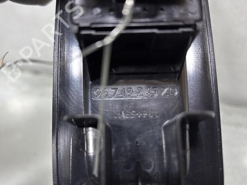 Used Left front window switch Left front window switch PEUGEOT 208 I (CA_, CC_) 1.2 VTI 82 (82 hp) 31134708 31134708