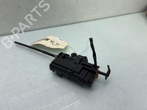 Used Fuel door actuator Fuel door actuator 38052068 38052068