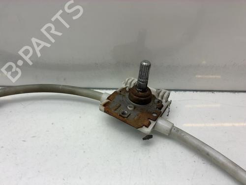 Used Front right window mechanism Front right window mechanism RENAULT MASTER II Bus (JD) [1997-2010] 39946050 39946050