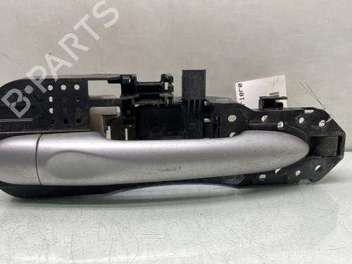Used Rear left exterior door handle RENAULT MEGANE III Hatchback (BZ0/1_, B3_) 1.5 dCi (BZ09, BZ0D, BZ1W, BZ29, BZ14) (110 hp) 31594611