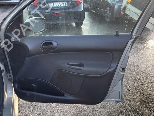 Left taillight PEUGEOT 206 SW (2E/K) 2.0 HDi | BP38066323C34 - Image 20