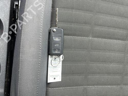Right front window switch VW TOURAN (1T1, 1T2) 1.9 TDI | BP20010641I26 