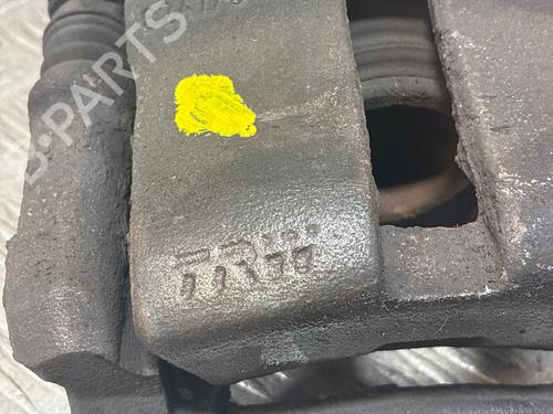 Used Right front brake caliper Right front brake caliper 39426950 39426950