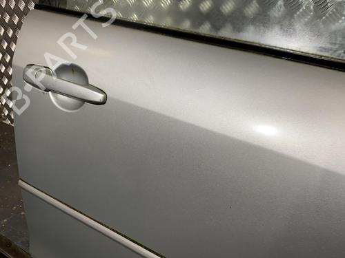 Used Right front door MAZDA 6 Hatchback (GG) 2.0 DI (GG14) (121 hp) 19979617