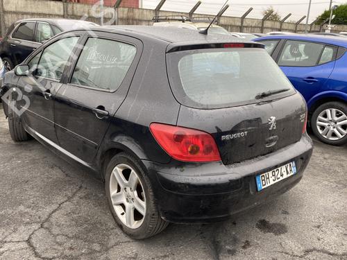 Left mirror PEUGEOT 307 (3A/C) 2.0 HDi 110 | BP26495523C26 