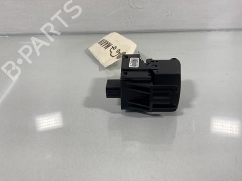 Used Switch Switch RENAULT SCÉNIC III (JZ0/1_) 1.5 dCi (110 hp) 19962661 19962661