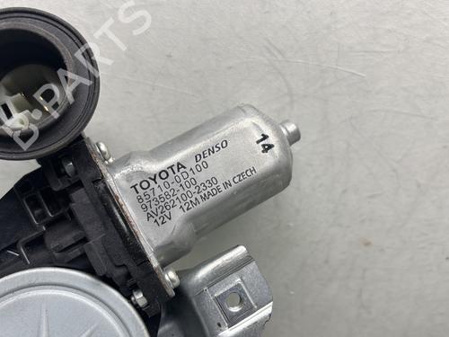 Used Front right window mechanism Front right window mechanism TOYOTA YARIS (_P9_) 1.4 D-4D (NLP90_, NLP90R) (90 hp) 28569272 28569272