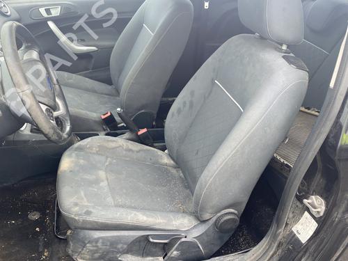 Rear right quarter glass FORD FIESTA VI (CB1, CCN) 1.25 | BP29995796C92