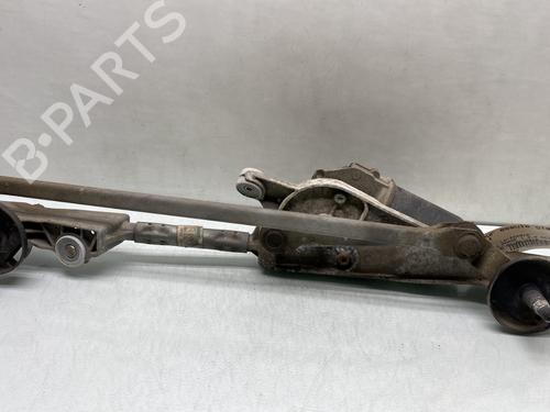 Used Front wiper motor RENAULT KOLEOS I (HY_) 2.0 dCi (HY0K) (150 hp) 30443354