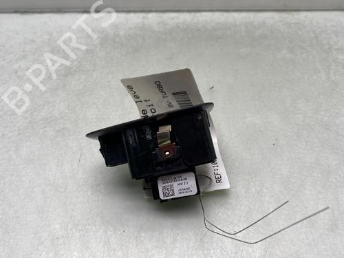Right front window switch RENAULT CLIO V (B7_) 1.5 Blue dCi 85 (B7AG) | BP29574617I26
