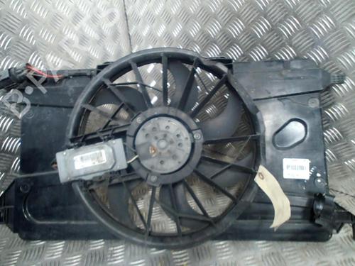 radiator-fan-volvo-v50-545-20-d-31261991-2003-2004-2005-2006-2007-2008-2009-2010-2011-2012-20011928 main image