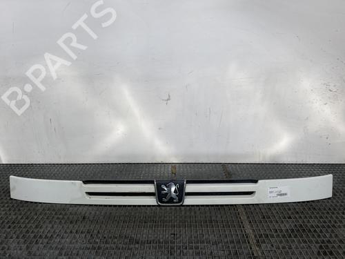 Grill PEUGEOT BOXER Van (230L) 2.5 D (86 hp) 31213475