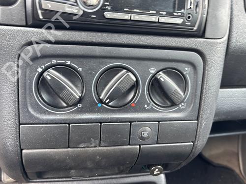 Front left door window VW GOLF III (1H1) 1.4 | BP30174035C18