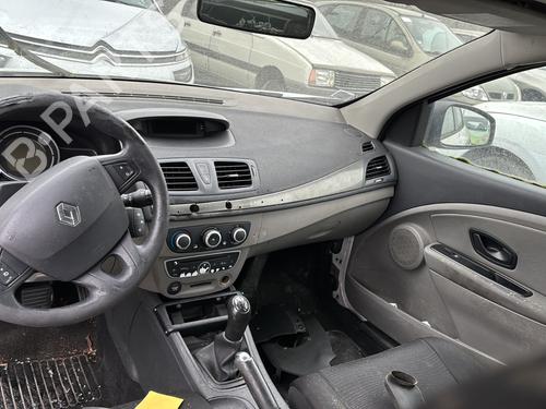 Electronic module RENAULT MEGANE III Hatchback (BZ0/1_, B3_) 1.5 dCi (BZ0C) | BP26527831M83  - Image 24