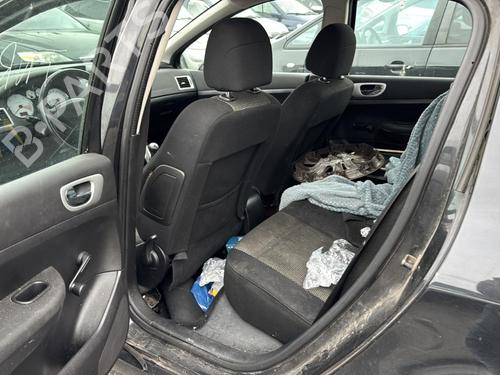 Windscreen washer tank PEUGEOT 307 (3A/C) 1.6 HDi | BP21822867C113 