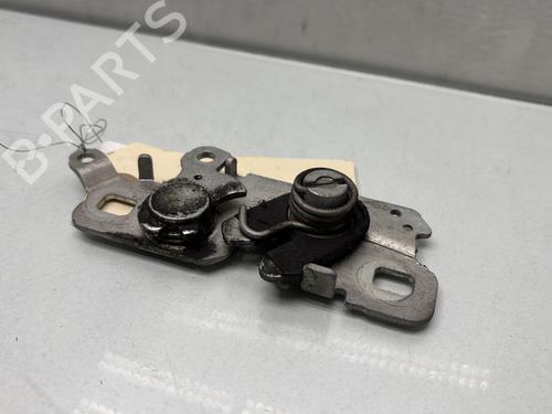 Used Hood lock PEUGEOT 2008 II (UD_, US_, UY_, UJ_, UR_, UC_) 1.2 PureTech 130 (USHNS, URHNS) (130 hp) 31172237