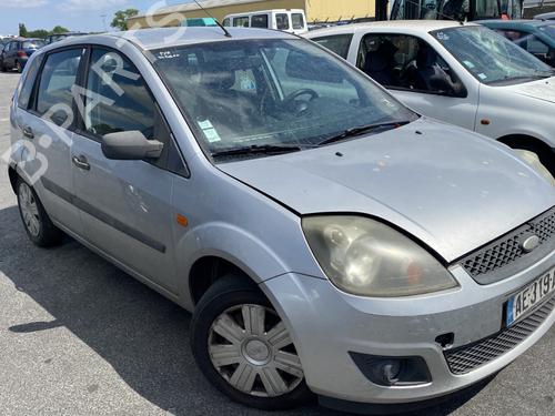 Left headlight FORD FIESTA V (JH_, JD_) 1.4 TDCi | BP29413431C28 