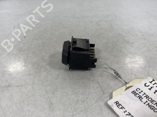 Used Left front window switch Left front window switch CITROËN BERLINGO / BERLINGO FIRST MPV (MF_, GJK_, GFK_) 1.6 HDI 90 (MF9HX) (90 hp) 19956132 19956132