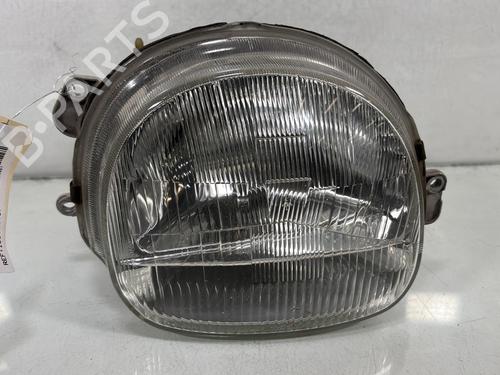 Używane Lampa przednia prawa RENAULT TWINGO I (C06_) 1.2 (C066, C068) (58 hp) 28281529
