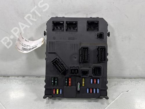 Used Fuse box PEUGEOT 206+ (2L_, 2M_) 1.1 (60 hp) 31206022