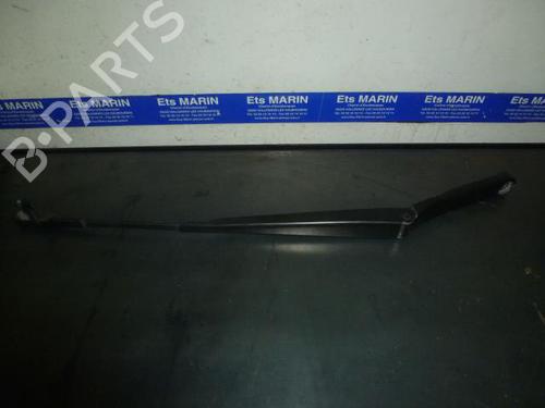 Used Front windshield wiper arm VW GOLF V (1K1) [2003-2010]  19987673