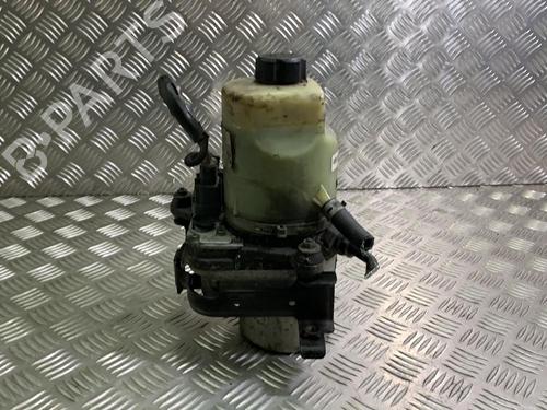 Used Steering pump Steering pump FORD FOCUS II (DA_, HCP, DP) [2004-2013] 19979303 19979303