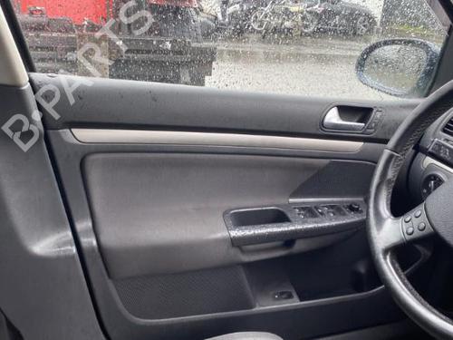 Right taillight VW GOLF V (1K1) 1.9 TDI | BP21571666C35 