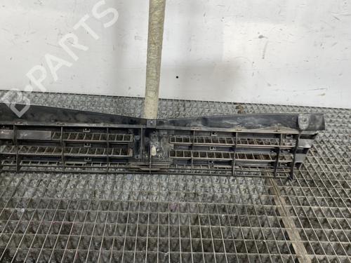 Grille PEUGEOT 205 II (20A/C) 1.7 Diesel | BP24584757C40
