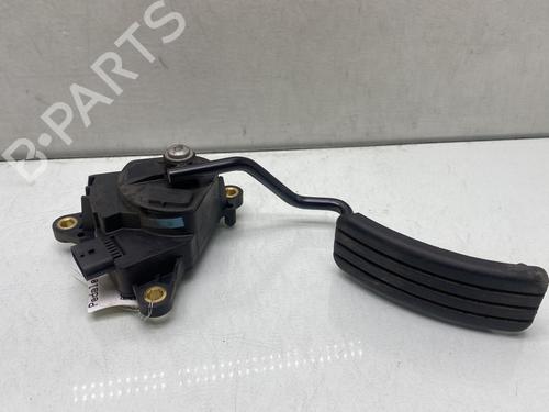 Used Pedal RENAULT CLIO III Grandtour (KR0/1_) 1.5 dCi (KR0G) (68 hp) 28496426