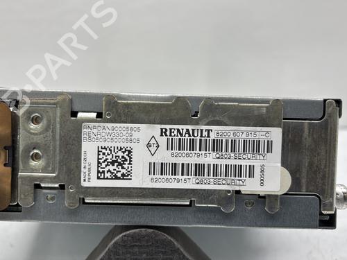 radio-renault-clio-iii-br01-cr01-2005-2006-2007-2008-2009-2010-2011-2012-2013-2014-31594768 main image