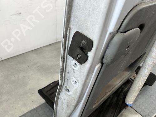 Right tailgate RENAULT TRAFIC II Bus (JL) 2.0 dCi 90 (JL00, JL01, JL0H, JL0M, JL0P, JL0S) | BP29940061C77