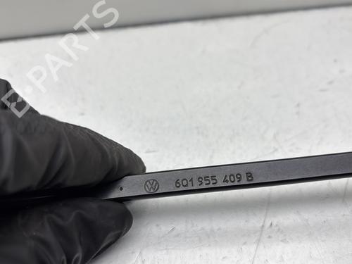 Front windshield wiper arm VW POLO IV (9N_, 9A_) 1.9 SDI | BP29841976C143
