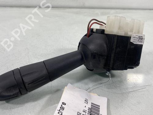 Commutateur RENAULT TWINGO III (BCM_, BCA_) 0.9 TCe 95 (92 hp) 28279303