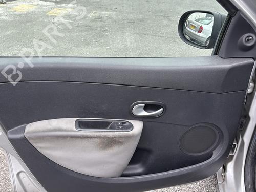 Right front window switch RENAULT CLIO III (BR0/1, CR0/1) 1.2 16V Hi-Flex (BR1U, CR1U) | BP30791649I26  - Image 21