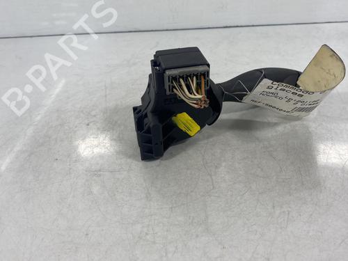 Used Steering column stalk FORD MONDEO III (B5Y) [2000-2007]  19998693