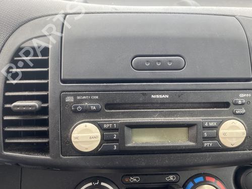 Deurruit rechts voor NISSAN MICRA III (K12) 1.2 16V | BP30910341C19