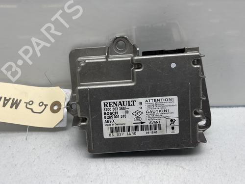 Używane Sterownik / Moduł Airbag RENAULT CLIO III (BR0/1, CR0/1) 1.2 16V (BR02, BR0J, BR11, CR02, CR0J, CR11) (75 hp) 27722428