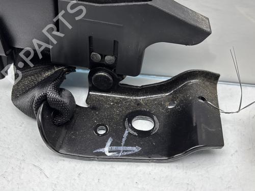 Seat buckle RENAULT CLIO III (BR0/1, CR0/1) 1.4 16V | BP30132397I32