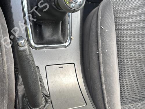 Left mirror PEUGEOT 407 (6D_) 2.0 HDi 135 (6DRHRH, 6DRHRE, 6DRHRG, 6DRHRJ) | BP31379824C26 