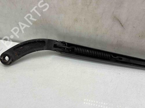 front-windshield-wiper-arm-renault-clio-iv-bh_-2012-2013-2014-2015-2016-2017-2018-2019-2020-2021-36511449 main image