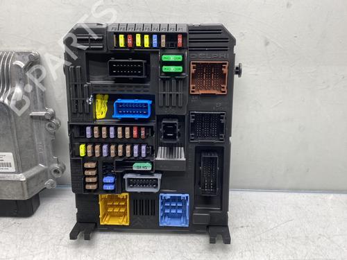 Electronic module PEUGEOT 208 II (UB_, UP_, UW_, UJ_) 1.2 PureTech 100 | BP22695040M83